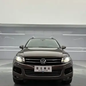 Volkswagen Touareg 2013 из Китая