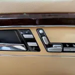 Mercedes-Benz S-Class 2010 из Китая