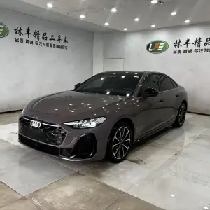 Audi 奥迪A5L 2025 из Китая