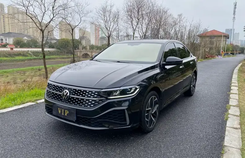 Volkswagen Lavida 2023 из Китая