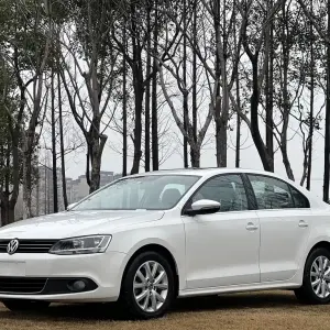 Volkswagen Sagitar 2013 из Китая