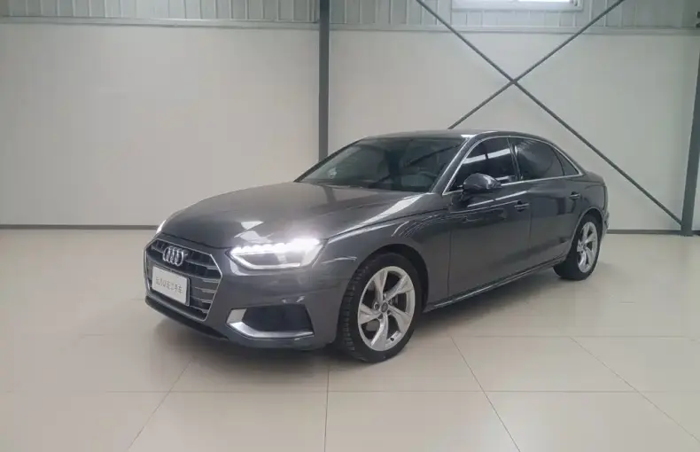 Audi A4L 2020 из Китая