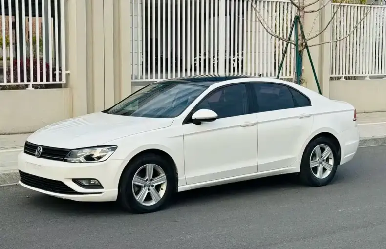 Volkswagen Lamando 2017 из Китая