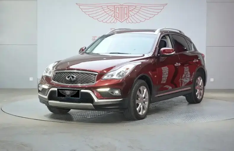 Infiniti QX50 2016 из Китая