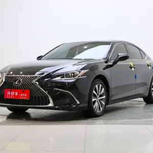 Lexus ES 2019 из Китая