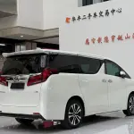 Toyota Alphard 2019 из Китая