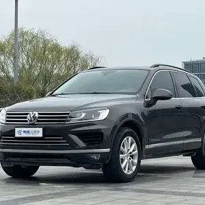Volkswagen Touareg 2017 из Китая