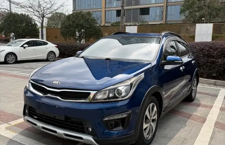 Kia KX Cross 2019 из Китая