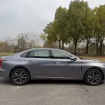 Hongqi Hongqi H5 PHEV 2025 из Китая