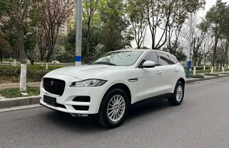 Jaguar F-PACE 2019 из Китая