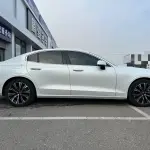 Volvo S60 2023 из Китая