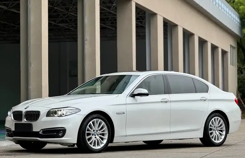 BMW 5 Series 2016 из Китая