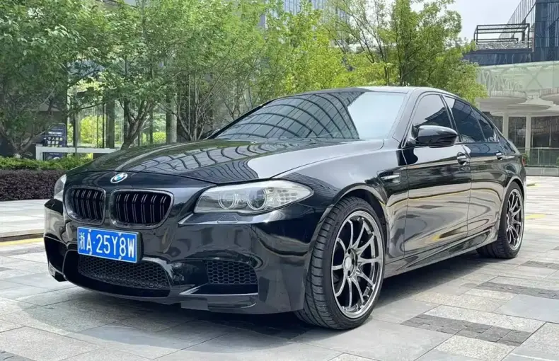 BMW M5 2014 из Китая