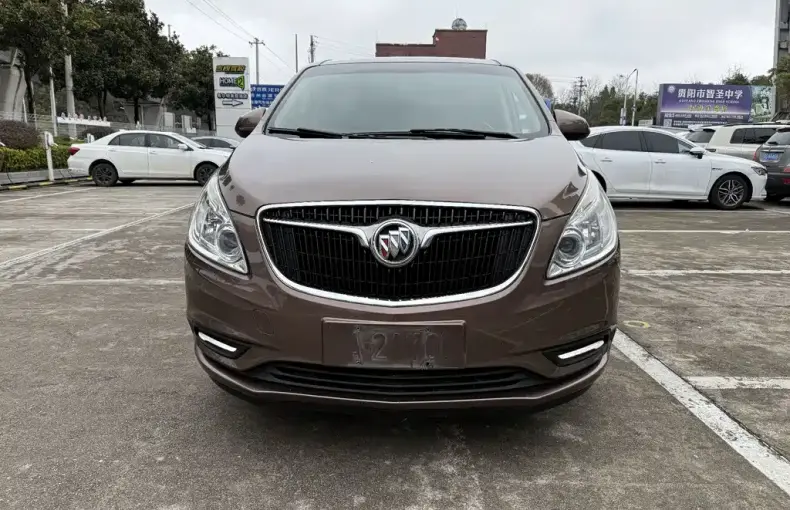 Buick GL8 2019 из Китая