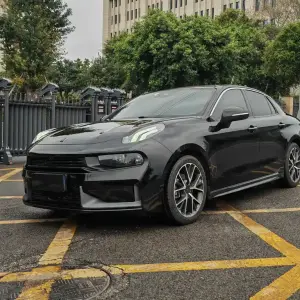 Lynk & Co 03 2019 из Китая