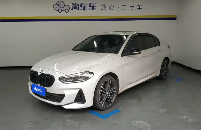 BMW 1 Series 2021 из Китая