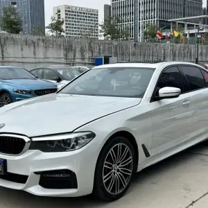 BMW 5 Series 2018 из Китая