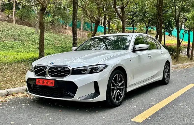 BMW 3 Series 2023 из Китая
