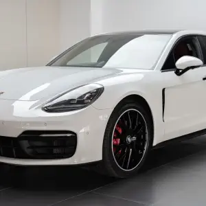 Porsche Panamera 2022 330 л.с. — лот 57636404 из Китая