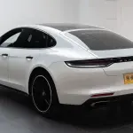 Porsche Panamera 2022 330 л.с. — лот 57636404 из Китая