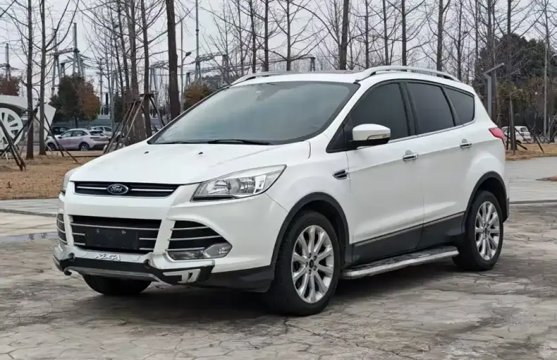 Ford Kuga 2015 из Китая