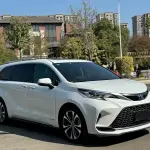 Toyota Granvia 2023 из Китая