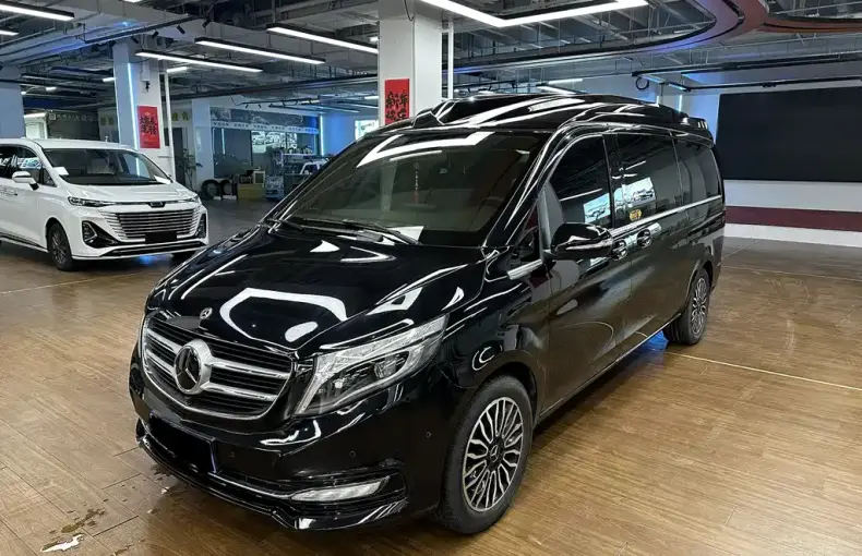 Mercedes-Benz V-Class 2018 из Китая