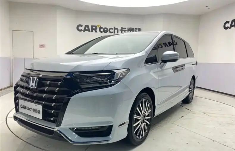 Honda Elysion 2025 из Китая
