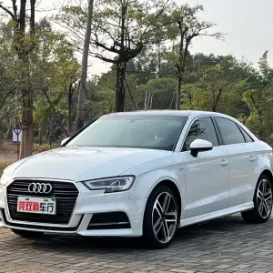 Audi A3 2019 150 л.с. 150 л.с. из Китая