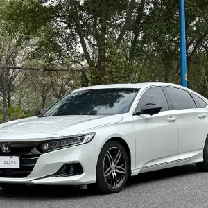 Honda Accord 2022 194 л.с. — лот 57653475 из Китая