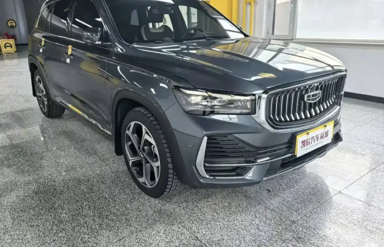 Geely Xingyue L 2023 из Китая