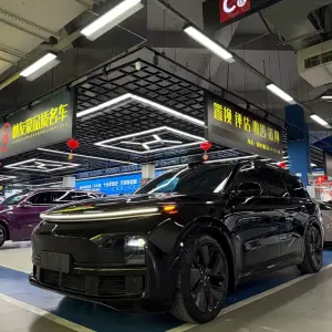 Li Auto Li L9 2023 449 л.с. — лот 57712780 из Китая