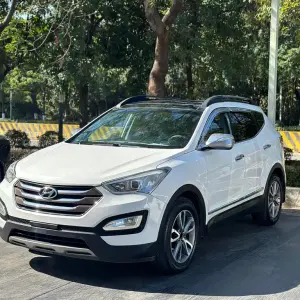 Hyundai Santa Fe (Import) 2013 из Китая