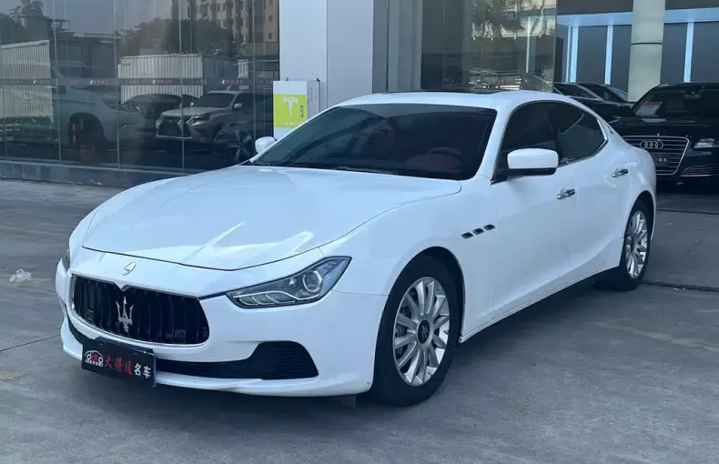 Maserati Ghibli 2015 из Китая