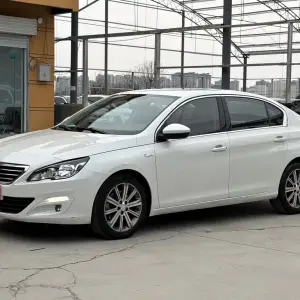 Peugeot 408 2017 167 л.с. 167 л.с. из Китая