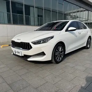 Kia K3 2022 115 л.с. из Китая