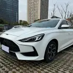 MG MG5 2022 из Китая