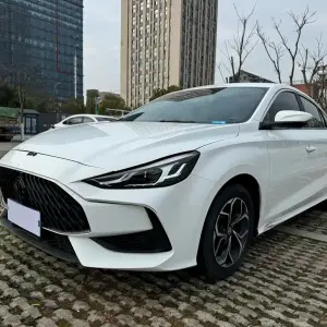 MG MG5 2022 из Китая
