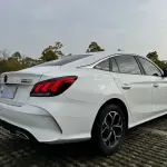 MG MG5 2022 из Китая