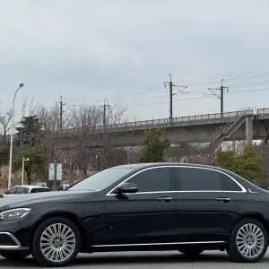 Mercedes-Benz E-Class 2022 из Китая