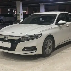 Honda Accord 2020 194 л.с. 194 л.с. 194 л.с. из Китая