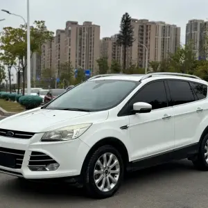 Ford Kuga 2014 из Китая