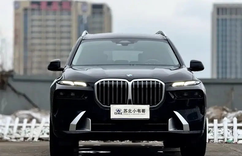 BMW X7 2023 из Китая