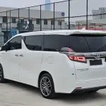 Toyota Vellfire 2022 из Китая