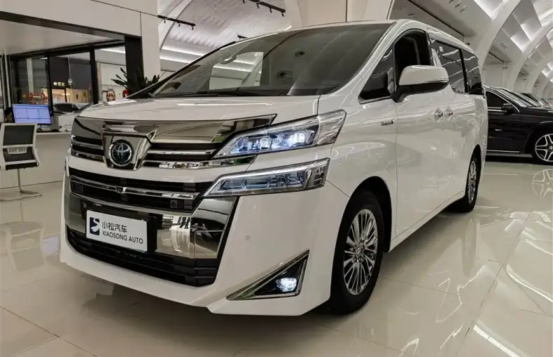Toyota Vellfire 2021 из Китая
