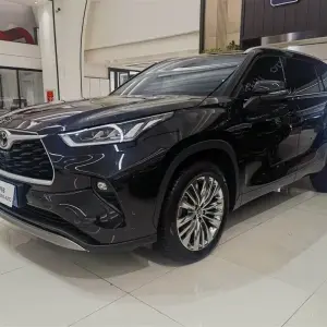 Toyota Highlander 2025 из Китая