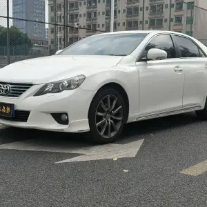 Toyota Reiz 2013 из Китая