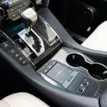 Lexus LM 2020 163 л.с. из Китая