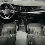 Volkswagen Passat New Energy 2022 211 л.с. из Китая