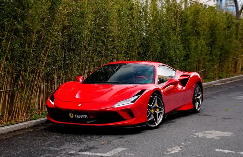 Ferrari F8 2021 из Китая
